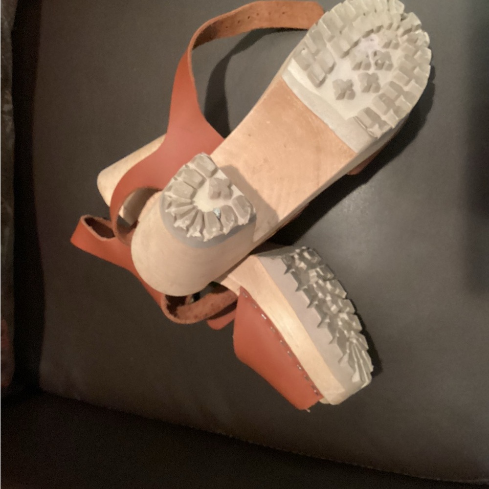 MIA Greta Swedish clog/SandalTan Leather Women's Sandals. 37 (61/2-7) - Picture 6 of 9